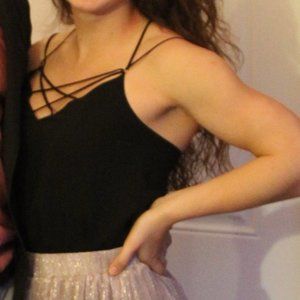 Strappy blouse / tank